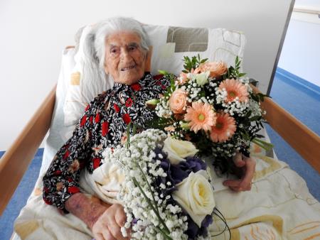 Angela Brankovič je v Domu Taber praznovala 101 rojstni dan